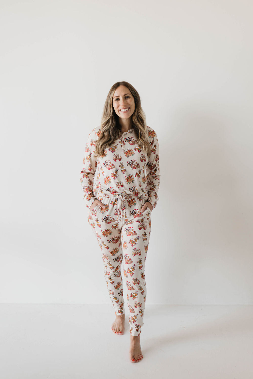 Gingerbread Crew: Womens PJ Set