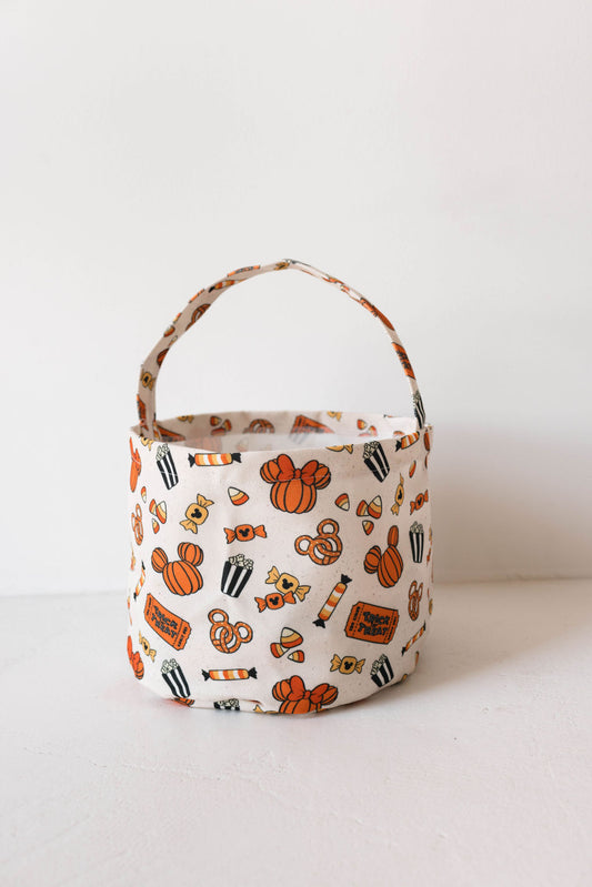 Spooky Treats: Treat Bucket Bag